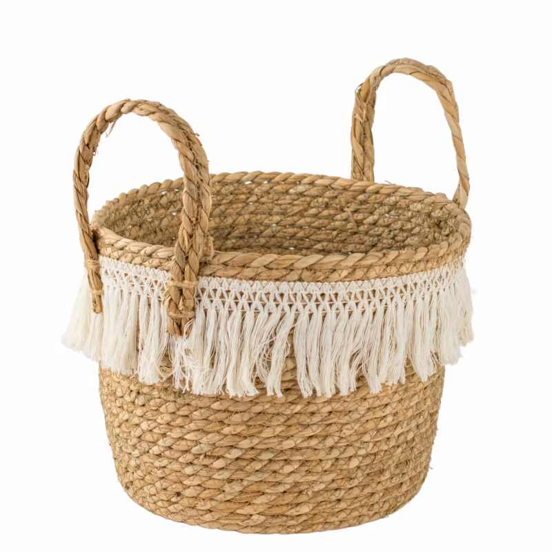 Kosz pleciony z białymi frędzlami M Direct Home and Garden 28×33 cm 1 szt